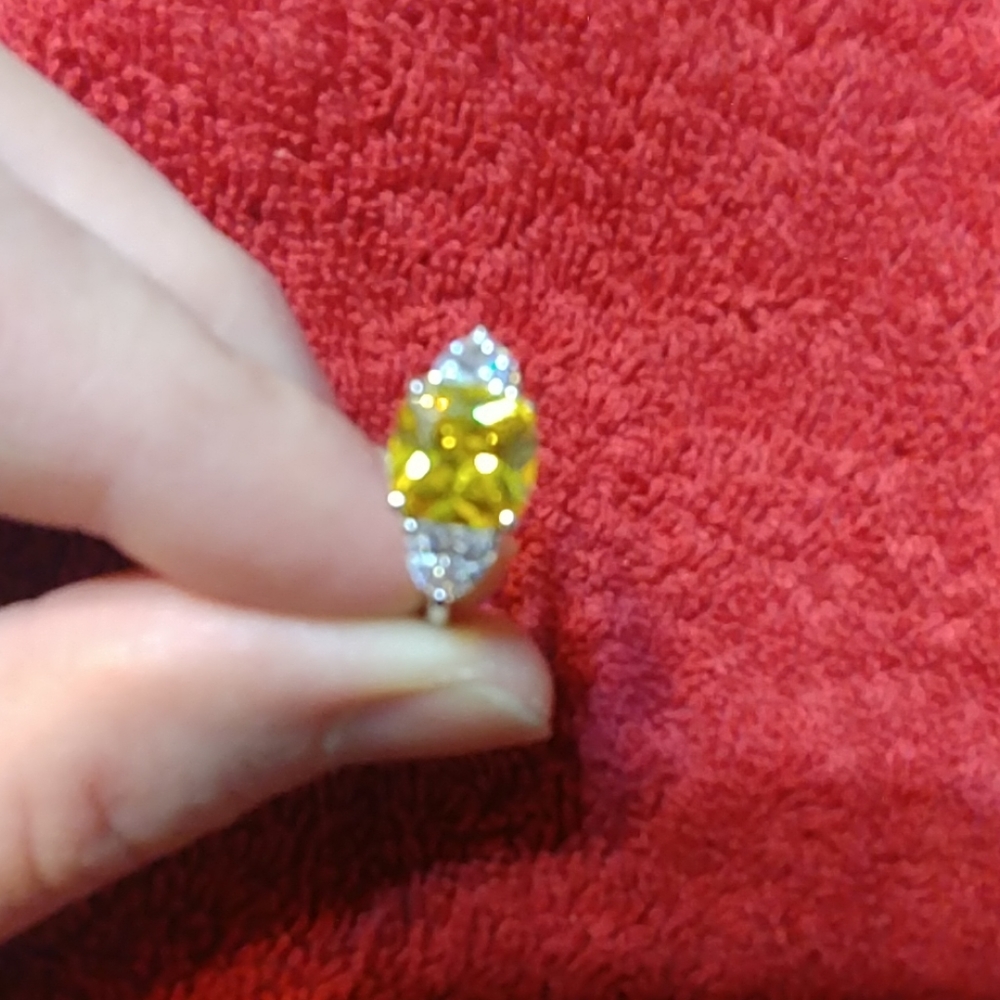Beautiful part ring - Picture 3 of 3